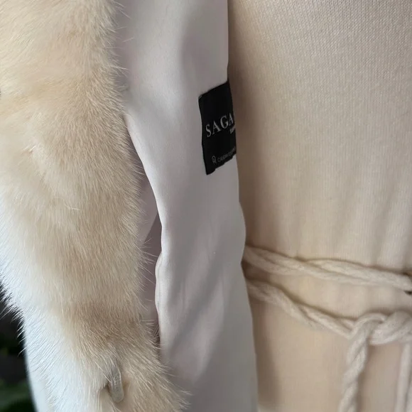 Elegant Cream Real 100% mink Fur Jacket, size M